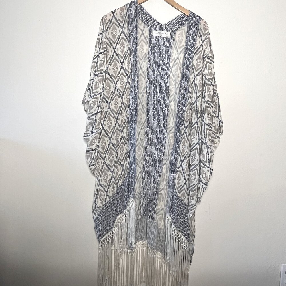 Abercrombie & Fitch Kimono Tassels Light Grey